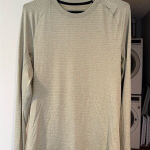 Lululemon Men's Light Green Long Sleeve Shirt